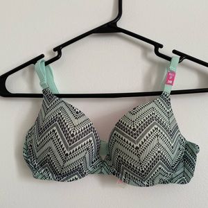 Victoria Secret Pink push up bra